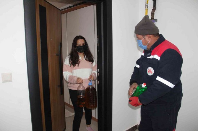 Döşemealtı Belediyesi Bitkisel Atık Yağ Toplama Kampanyası Başlattı