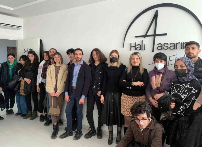 Gaün Öğrencileriyle Halı Tasarımı Üzerine Söyleşi