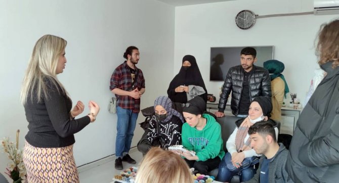 Gaün Öğrencileriyle Halı Tasarımı Üzerine Söyleşi