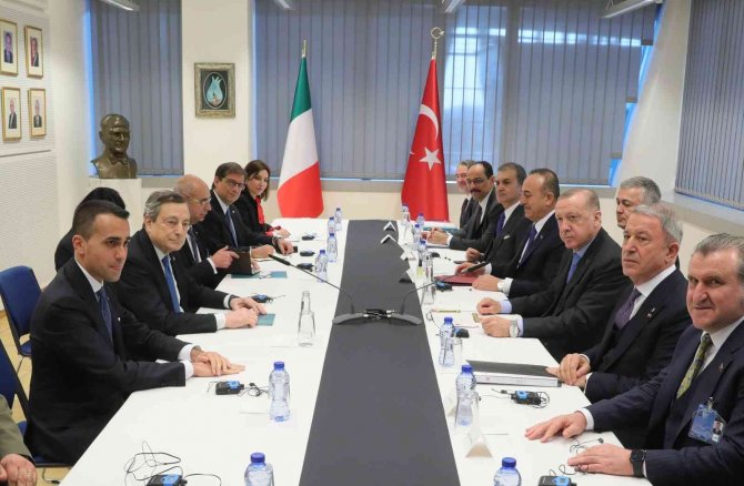 Cumhurbaşkanı Erdoğan, İ̇talya Başbakanı Mario Draghi İle Bir Araya Geldi