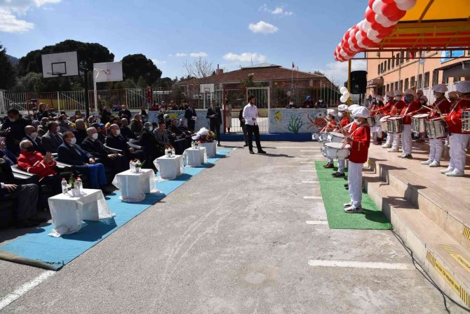 Vali Karadeniz, Anasınıfı Dersliği Açılış Törenine Katıldı