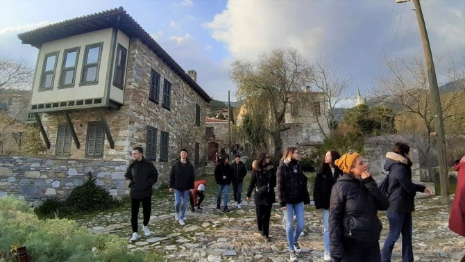 İ̇zmirli Öğrencilerden Aydın’a Teknik Gezi