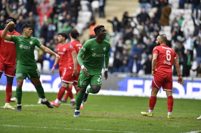 Joao Pedro: “Bursaspor Ligde Kalacak”