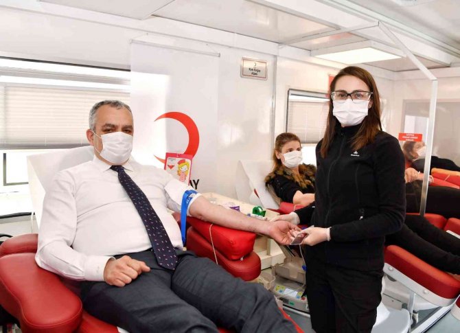 Esen’den Kan Bağışı Çağrısı
