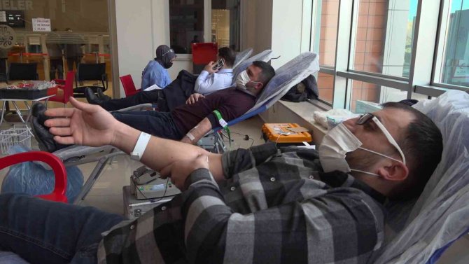 Selçuklu Belediyesi Personelinden Kan Bağışına Destek