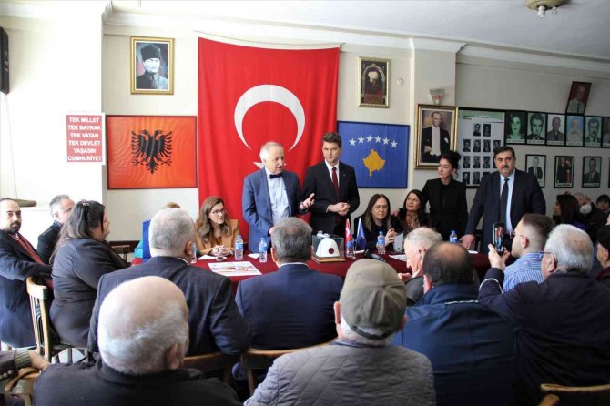 Kosova Sağlık Bakanı Latifi, İ̇zmir’deki Kosovalılarla Buluştu