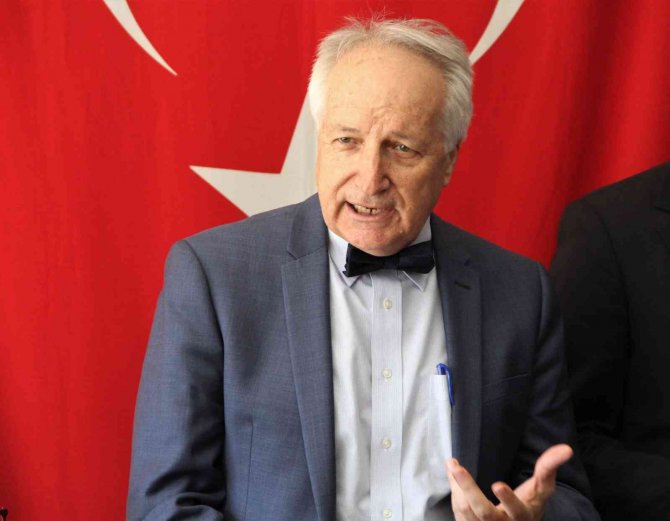 Kosova Sağlık Bakanı Latifi, İ̇zmir’deki Kosovalılarla Buluştu