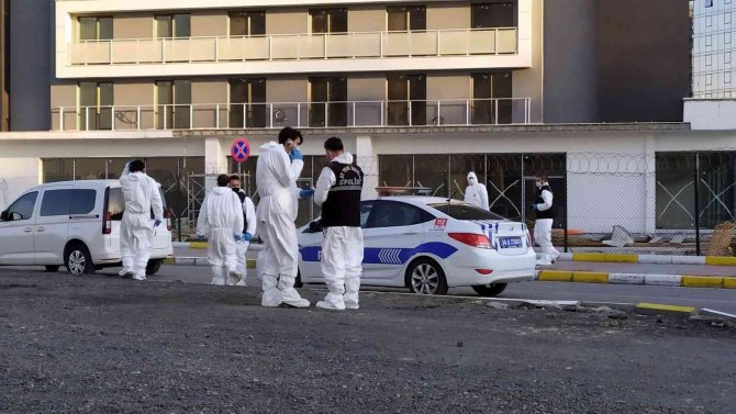 Küçükçekmece Adliyesi Önünde Çatışma: 3 Ölü, 4 Yaralı