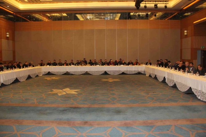 Savaş Ve Salgının Ekonomiye Etkisi Ele Alındı