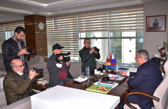 İ̇klim Değişikliği Kayısı Üreticilerini Korkutuyor