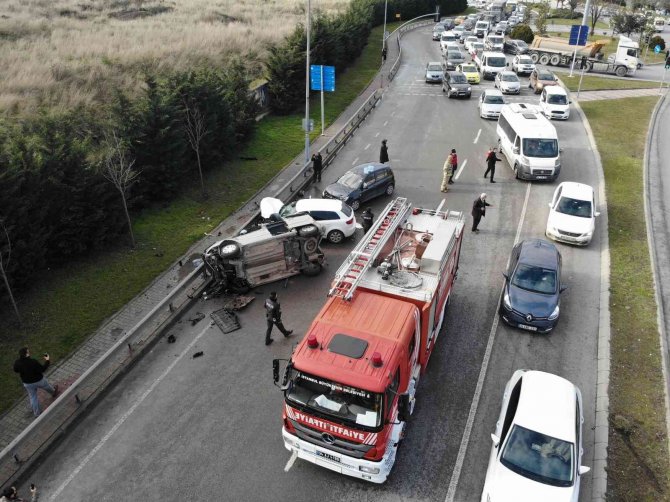 Maltepe’de Aşırı Hız Ortalığı Savaş Alanına Çevirdi: 5 Yaralı
