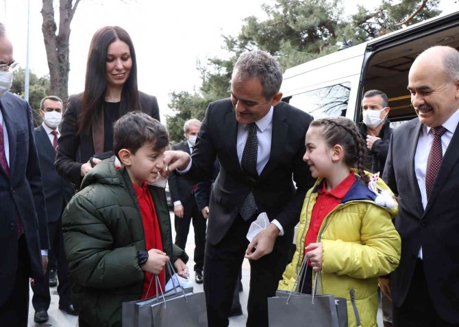 Eğitim Samsun’da Masaya Yatırılacak