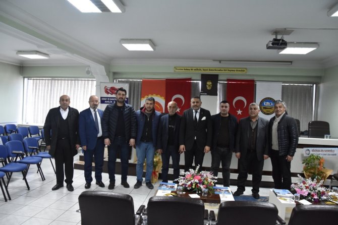 Başkan Sadıkoğlu: “Esnaf Odası Başkanlarımızın Gayretine Şahidiz”