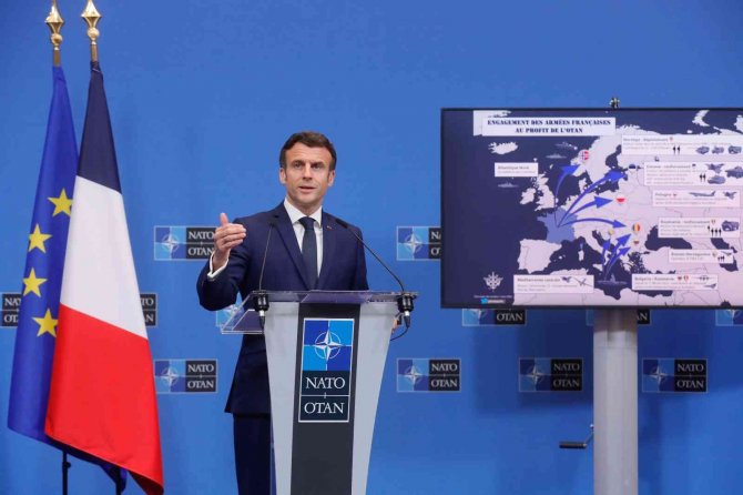 Macron: "Ukrayna’ya İhtiyaç Duyduğu Savunma Teçhizatını Sağlamaya Devam Edeceğiz"