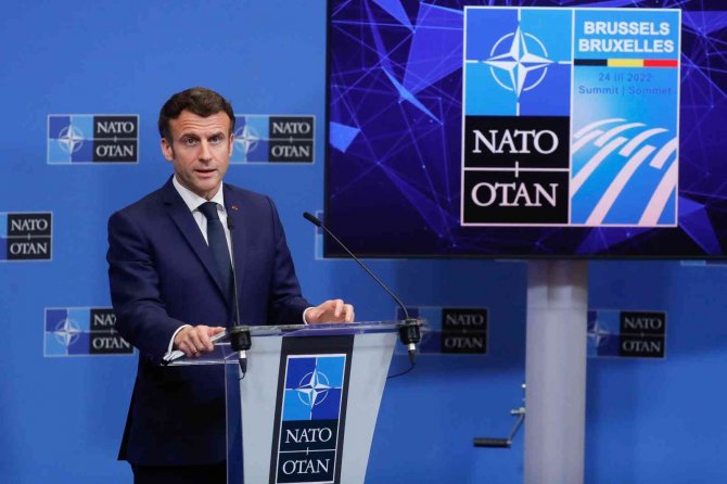 Macron: "Ukrayna’ya İhtiyaç Duyduğu Savunma Teçhizatını Sağlamaya Devam Edeceğiz"