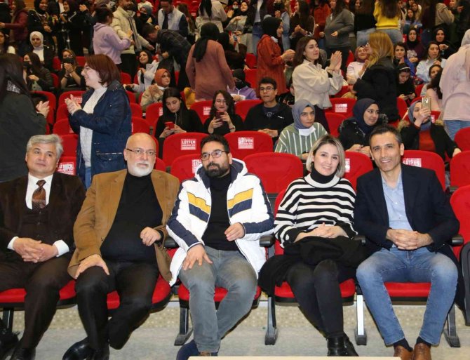 Nevü’lü Öğrenciler ’Türk Halk Müziği’ Konseri Gerçekleştirdi