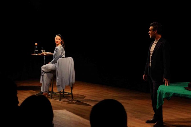 Ayvalık’ta Kadın Oyunları Festivali Perdelerini Açtı