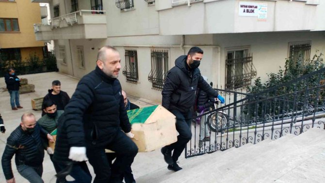 3 Gündür Haber Alınamayan Elektrik İşçisi Evinde Ölü Bulundu