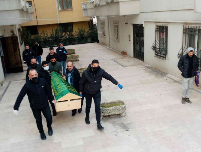 3 Gündür Haber Alınamayan Elektrik İşçisi Evinde Ölü Bulundu