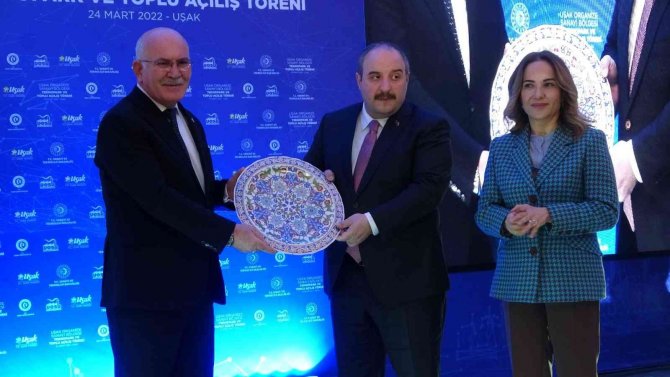 Bakan Varank’tan Muhalefete Hodri Meydan: “Takılmış Plak Gibi Durmayın, Açılan Fabrikalara Bakın”