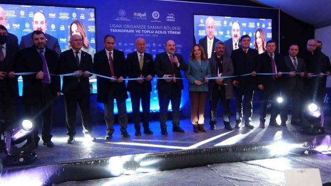 Bakan Varank’tan Muhalefete Hodri Meydan: “Takılmış Plak Gibi Durmayın, Açılan Fabrikalara Bakın”
