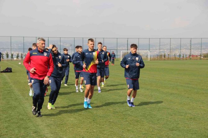 Romanya U18 Milli Takımı Çalışmalarını Kocaeli’de Sürdürüyor