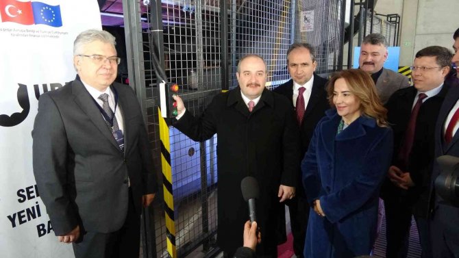 Bakan Varank, Türkiye’nin En Modern Deri İşleme Tesisini Hizmete Açtı