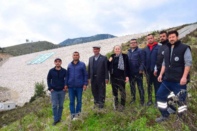 Antalya’da ‘Dolmaz’ Denilen Baraj Taştı, Çiftçilerin Yüzü Güldü