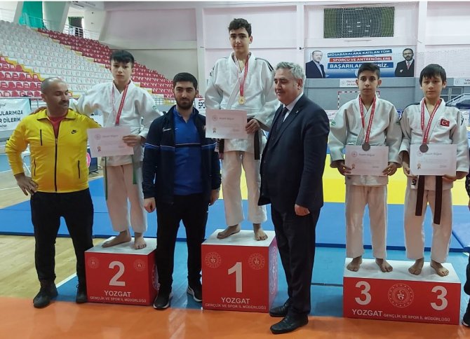 Judoda Türkiye Şampiyonu Oldu