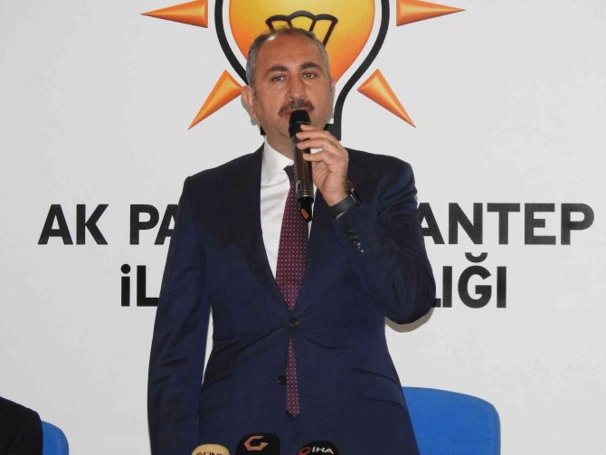 Adalet Eski Bakanı Abdulhamit Gül’den Makam Değerlendirmesi