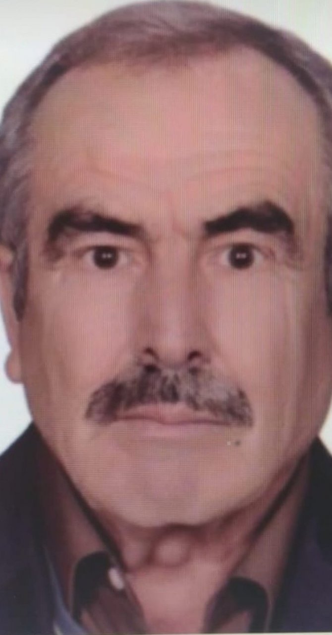 Babasını Tüfekle Vurarak Öldürdü