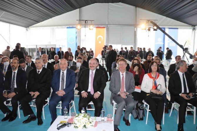 Bakan Varank: “Altın Mücevher İhracatımız Şu Anda 11 Milyar Doları Yakalamış Durumda”