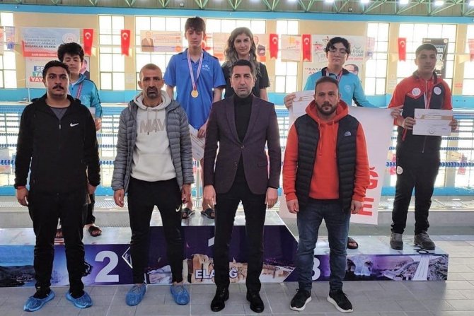 Anadolu Yıldızlar Ligi Yüzme Grup Müsabakaları Elazığ’da Yapıldı