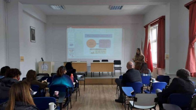 Beü’de Hizmet İ̇çi Eğitime “Uzaktan Eğitim Temalı” Seminer