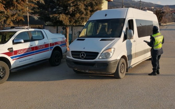 Kuralları İhlal Eden Sürücülere 22 Bin 258 Tl Ceza Kesildi