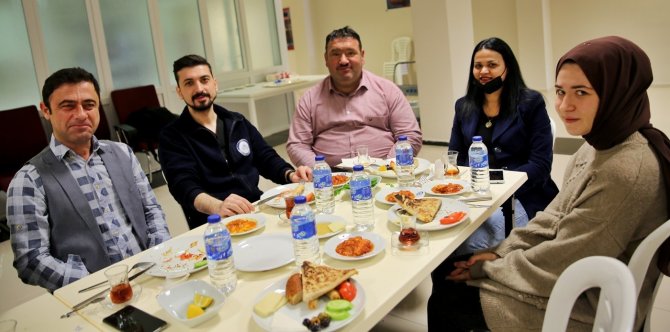 Rektör Çiftçi’den Çakü’nün Sks Personeline Tebrik Ziyareti