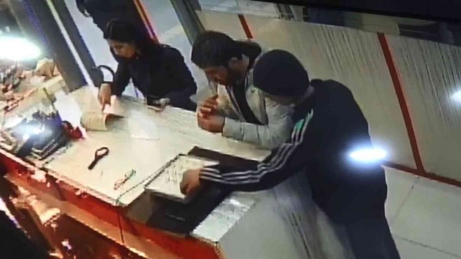Diyarbakır’da Akıllara Durgunluk Veren Hırsızlık