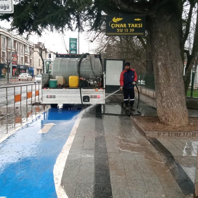 Ekipler Sokakları Pırıl Pırıl Yaptı
