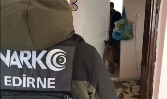 Edirne’de Uyuşturucu Operasyonunda 11 Adrese Baskın Yapıldı