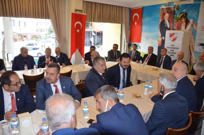 Ege Bölgesi Futbol Saha Komiserleri Eğitim İçin Didim’de Toplandı