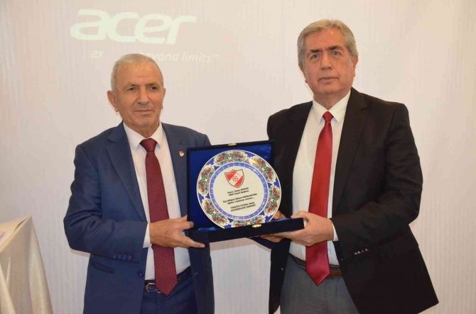 Ege Bölgesi Futbol Saha Komiserleri Eğitim İçin Didim’de Toplandı