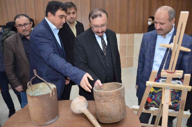 Emet’te "Kültür Güçtür. Kendi Yiyeceğini Kendin Üret" İsimli Sergi