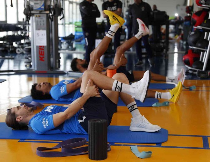Fenerbahçe’de Kayserispor Maçı Hazırlıkları Devam Etti