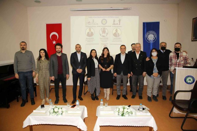 Gölbaşı’nda ‘Yerel Yönetimler, Spor Ve İ̇letişim Paneli’