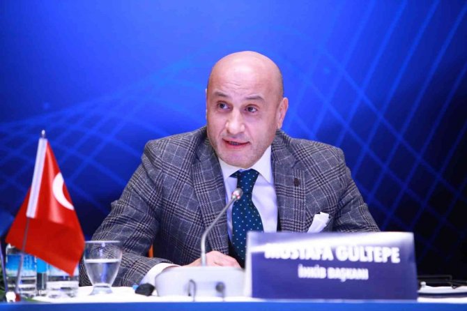 Hazır Giyim Endüstrisi 40 Milyar Dolarlık İhracat Hedefine Dijital Dönüşümle İlerleyecek