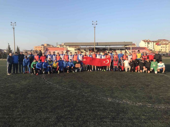 Dostluk Maçı Renkli Geçti