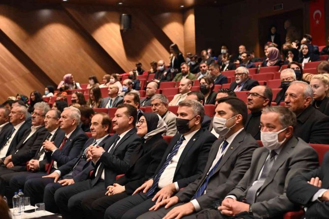 ‘İ̇şimiz Gücümüz Balıkesir İ̇stihdamı’ Çalıştayı Başladı