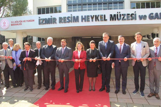İ̇zmir Resim Heykel Müzesi Ve Galerisi Evine Döndü