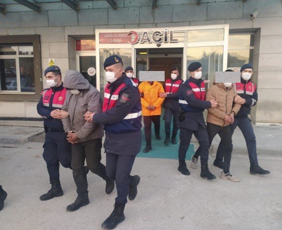 Kamu Kurumlarından Hırsızlık Yapan 3 Şahıs Yakalandı