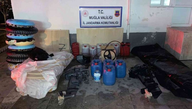 Göçmen Kaçakçıları Tutuklandı